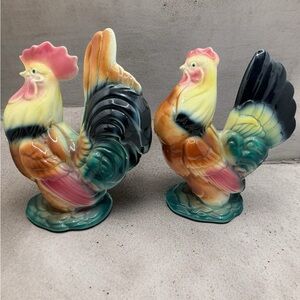Vintage Royal Copley Windsor Ceramic Chicken/Rooster Figurine England Farmhouse
